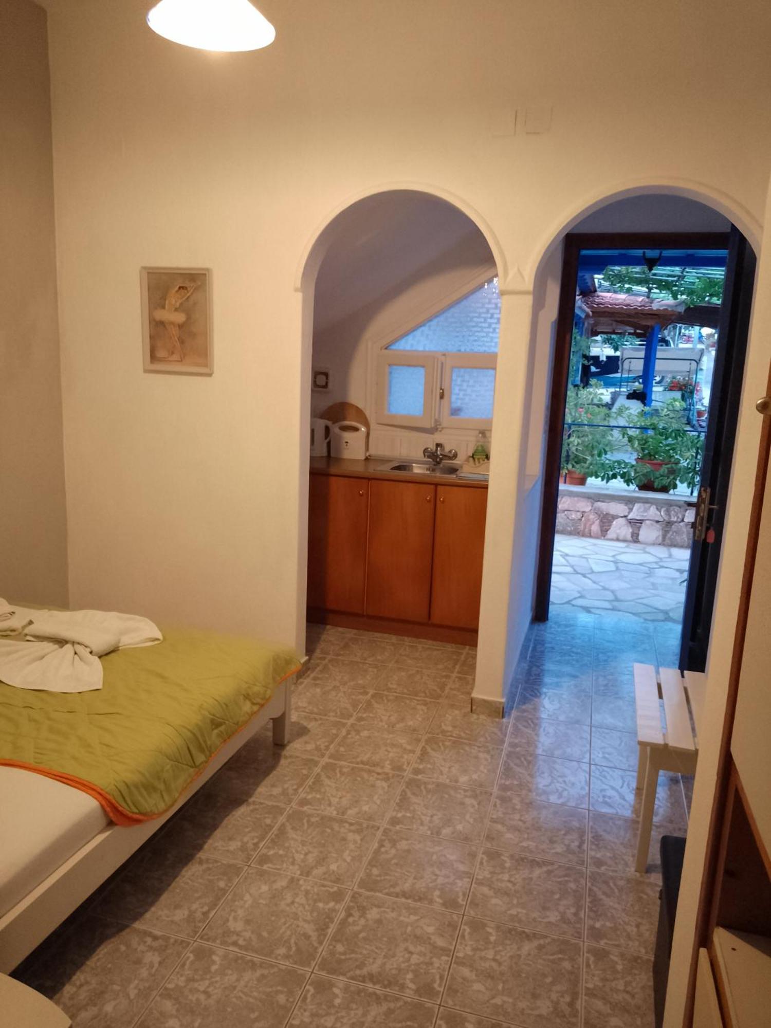 Alexandra Appartement *