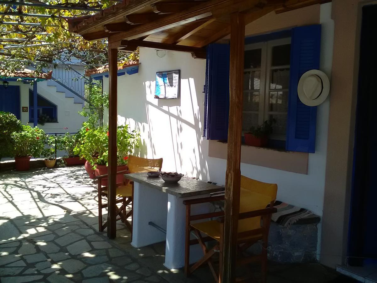 Alexandra Studios Apartment Stafylos
